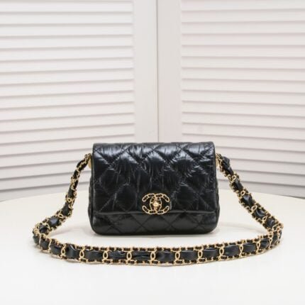 Chanel 23K cowhide strap shoulder bag 9112 size: 13.5*20.5*5cm