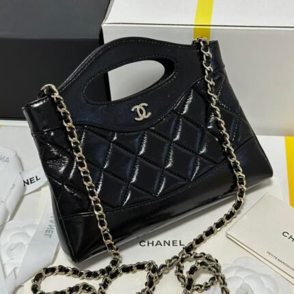 Chane1 24S Spring/Summer Nano 31Bag Black, Size:20*17.5*3.5 cm Model:as3656