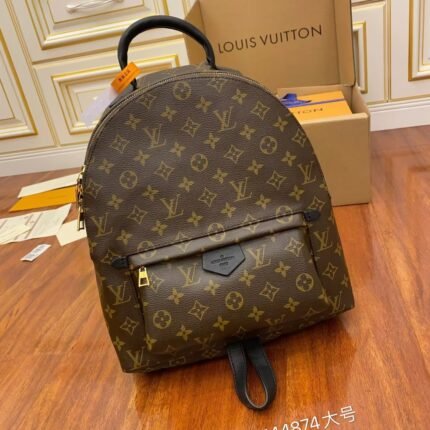 LV m44874 Extra Strength Size:30x33x16cm