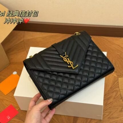 YSL with folding box airplane box size: 24*17cm Saint Laurent Envelope Bag Caviar cowhide leather looks great! It's durable and hardwearing! Can be crossbody (various colors available)