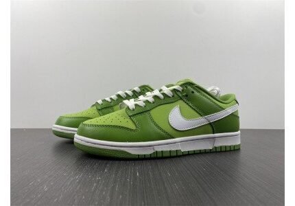 Nike Dunk Low Chlorophyll