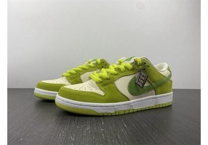 Nike SB Dunk Low Green Apple