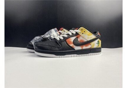 Nike SB Dunk Low?Raygun?