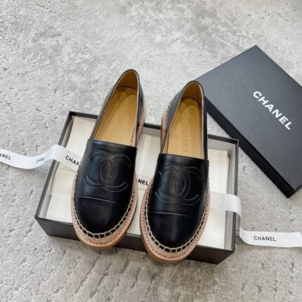 Chanel fisherman shoes Size：35-39(34、40、41、42 should be customized) note shoes size when you fill shipping address