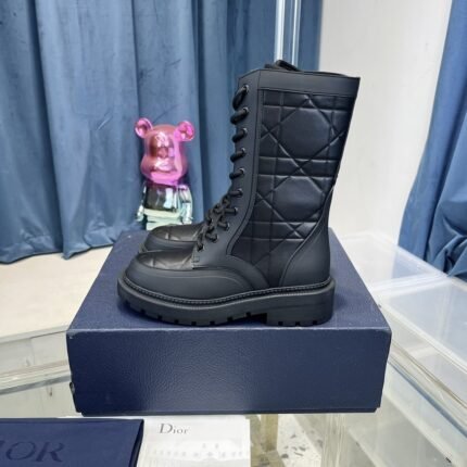 Dior Doc Martens for a couple Wsize:35-41 Msize:40-45 note shoes size when you fill shipping address