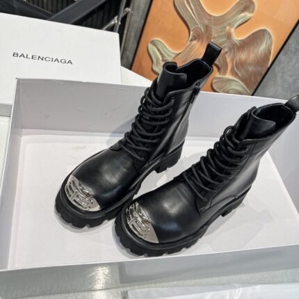 BALENCIAGA Low-top boots size: 35-40 (41can be customized) note shoes size which you want when you fill shipping address
