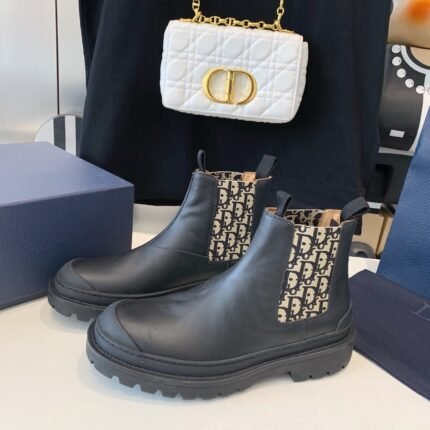 Dior Autumn/Winter Chelsea calfskin ankle boots size: 35-45 note shoes size when you fill shipping address